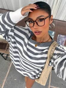 Muchica 2pcs Ombre Striped Knit Sweater And Shorts Set - Grey - View 4