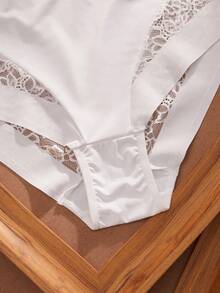 Crystal Vow Quần lót nữ tối giản, màu trơn, phối ren không đường may. - trắng - Xem 4