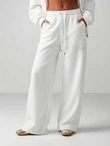 MISSGUIDED Women's Drawstring Sweatpants With Elastic Waistband Pockets Relaxed Fit Casual Wide Leg Loungewear Bottoms - Cream - View 1