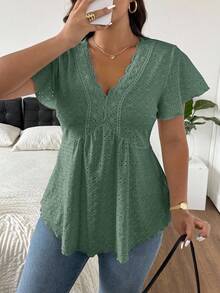 SHEIN Frenchy Plus Size Tie Dye Floral V-Neck Lace Patchwork Textured Women T-Shirt - Green - View 4