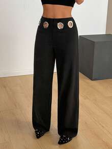 SHEIN EZwear 2025 Autumn/Winter New Arrivals: Versatile, Retro, Elegant Business Casual Women's Wear. A Versatile Nashville Staple, Suitable For Occasions Like Easter And Christmas. Features Include Wide-Leg, Eyelet-Down Cutout Trousers For Urban Commuting, Suitable For Formal Guests And Weddings, And Straight-Leg, Cropped Trousers With Pockets. A Must-Have For Elegant Women This Autumn/Winter, Christmas, And New Year. - Black - View 5