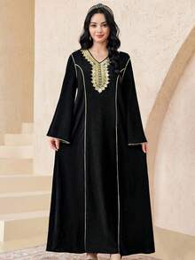 SHEIN 少女黑金丝带流苏春夏度假风金色蕾丝宽松撞色长袍，中东阿拉伯风格，适合国庆节穿着。 - 黑色 - 查看 4