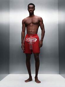 PLAYBOY X SUMWON Quần short nam in họa tiết logo chữ viết tay và có dây rút ở eo, thích hợp cho trang phục thường ngày mùa hè. - Đỏ - Xem 4