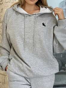 Cioccolato 休闲简约印花图案连帽长袖宽松女式连帽卫衣，适合秋冬季，刺绣小标志 - 淺灰色 - 查看 5