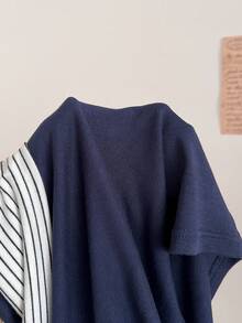 Attitoon 女士复古海军蓝条纹撞色拼接抹胸上衣，适合海滩、婚礼、派对、生日、度假、Y2K风格、外出、时尚、音乐节、西部风、节日、街头风、哥特风、情人节、春夏等场合。 - 彩色 - 查看 11