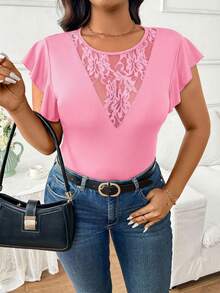 SHEIN Frenchy 大码女式半透明蕾丝拼接荷叶袖休闲T恤，时尚百搭，春夏新款，适合日常穿着，也适合音乐会、锐舞派对、音乐节等场合，优雅上衣 - 粉色 - 查看 4