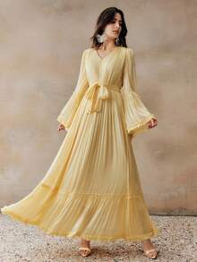 Anewsta V领金属褶皱荷叶边喇叭袖收腰女式连衣裙 - 黃色 - 查看 6