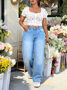 SHEIN EZwear Blusa corta de verano con estampado de flores Ditsy y ribete de lechuga talla grande - Multicolor - Ver 4