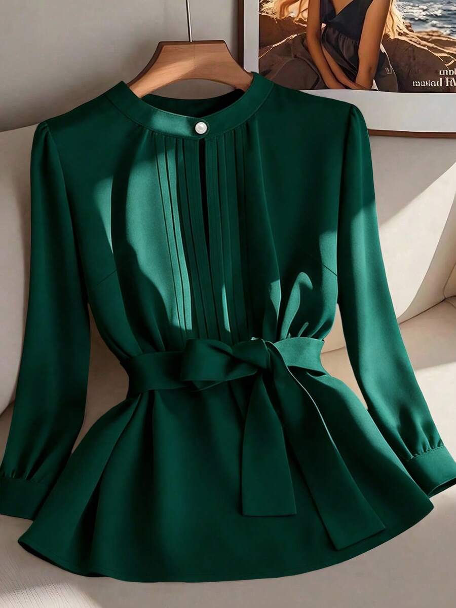 GlowEve CURVE 大码优雅通勤休闲纯色衬衫 - 墨綠色 - 查看 1