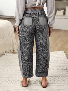 EMERY ROSE Plus Size Contrast Color Patchwork Leopard Print Flared Leg Jeans - Grey - View 2