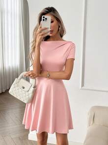 SHEIN LUNE 女士纯色褶皱短袖优雅收腰迷你连衣裙，适合约会和外出；粉色连衣裙；女士粉色露肩修身A字连衣裙，优雅短袖A字迷你连衣裙，适合夏季派对和休闲穿着；情人节连衣裙；度假装；女士情人节服装；女士粉色连衣裙；女士夏季服装；腮红粉连衣裙；纯色连衣裙；优雅粉色连衣裙；夏季优雅连衣裙；春季休闲服装 - 粉色 - 查看 6