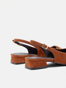 CUCCOO CURVES Women's Fashion Versatile Commuter Wide Fit Flats Valentine's Day - Brown - View 9