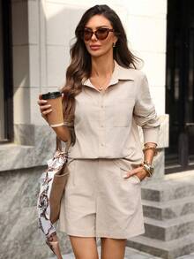Editum Bộ đồ nữ mới thanh lịch gồm áo sơ mi và quần short màu trơn, thoải mái, thích hợp mặc hàng ngày và đi làm. - Màu be - Xem 10