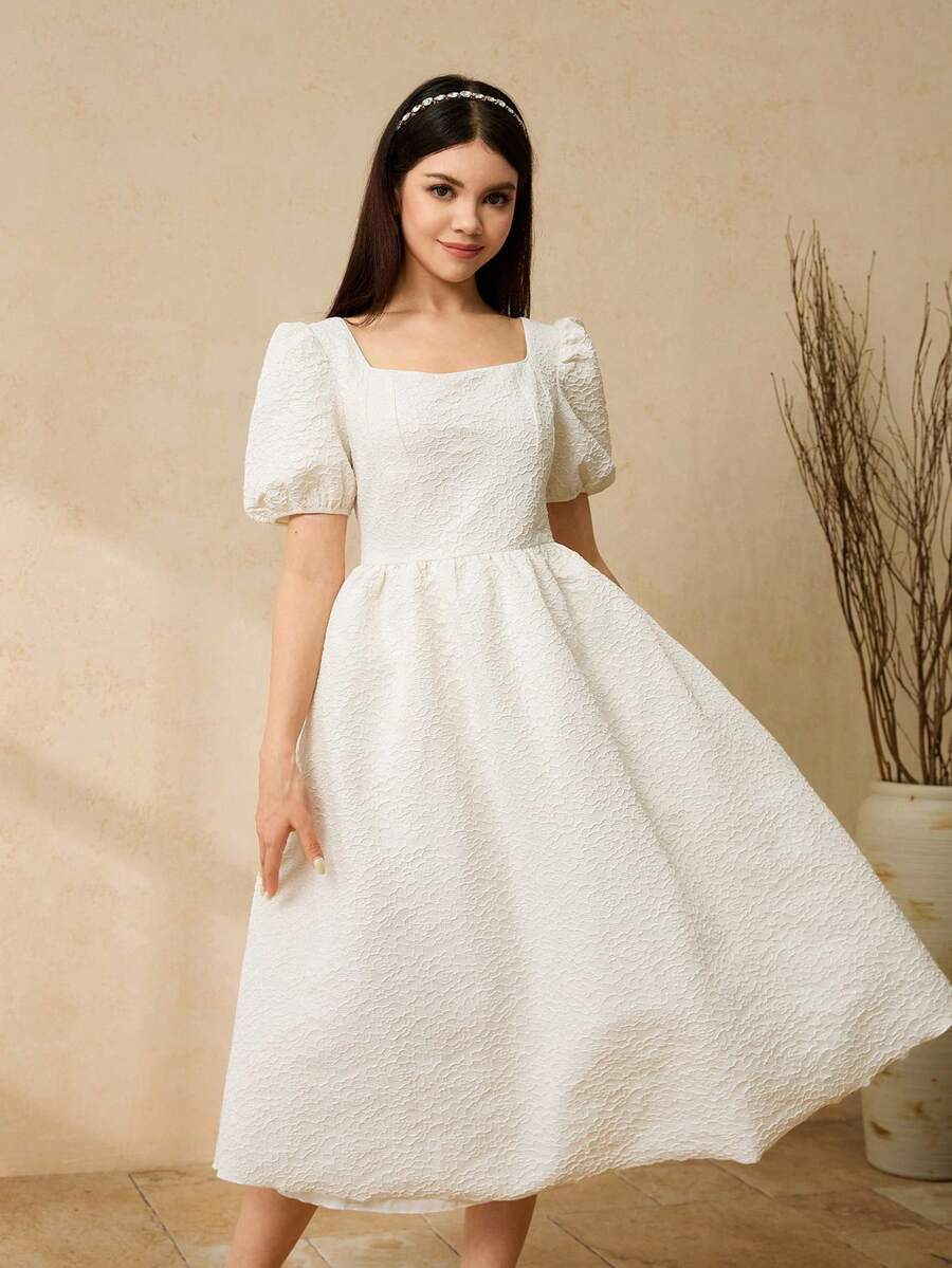 少女高端提花方领泡泡袖水钻纽扣腰A字中长款正式连衣裙，适合婚礼、晚宴、演出、生日、派对等场合。 - 白色 - 查看 1