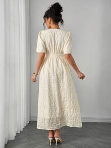 SHEIN Đầm bầu màu trơn cổ chữ V sâu, tay ngắn, thanh lịch - Màu be - Xem 2