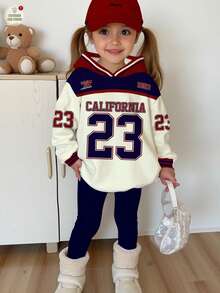 SHEIN 两件套少女休闲复古字母数字徽章图案连帽衫和打底裤套装，运动学院风，适合秋冬季穿着 - 彩色 - 查看 1