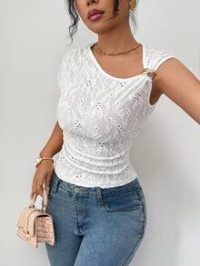 SHEIN Clasi ملابس علوية نسائية قصيرة الأكمام مع ياقة تطريز دانتيل غير متماثلة، مناسبة للشاطئ والعطلات الصيفية، مزودة بإبزيم معدني - أبيض - مشاهدة 3