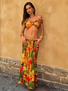 SHEIN BAE 全印花扭结露肩上衣和褶皱半裙度假套装，优雅，夏季，春假服装，情人节，狂欢节，女士沙滩装，海滩，度假，夏季假日服装，外出，沙滩裙，花朵，2026 新品，适合海滩度假、约会、休闲穿着和假日。 - 橘色 - 查看 6