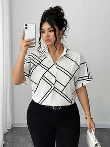 Elenzga Chemise décontractée à manches chauve-souris avec imprimé rayé bicolore pour grandes tailles. Blouses amples pour femmes de grande taille. Chemisier de travail pour grandes tailles. Chemisier à manches courtes pour grandes tailles. Chemise d'été pour grandes tailles. Hauts de travail pour femmes. Chemisier élégant décontracté pour femmes de grande taille. Hauts pour femmes de grande taille. Tenues décontracté chic pour femmes de grande taille - Blanc - Voir 3