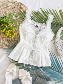 Soleia 女士度假性感V领蕾丝拼接吊带背心，适合假日、约会、下午茶、度假、音乐节、波西米亚风、嬉皮风、西部风等场合，可内穿或外穿，四季皆宜，日常通勤白色娃娃衫蕾丝上衣白色沙滩上衣白色夏季上衣白色镂空上衣情人节性感穿搭灵感，音乐节，休闲度假 - 白色 - 查看 1