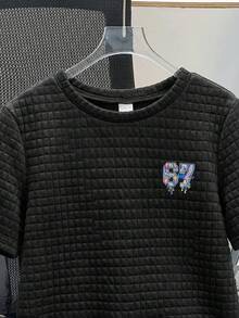 SHEIN 两件套男童休闲可爱图案纹理面料圆领短袖短裤套装，适合通勤、上学、日常休闲穿着、运动、春夏穿着。 - 黑色 - 查看 6