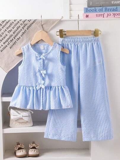 SHEIN Genkimix Kids 2 件套女童休闲套装 - 条纹蝴蝶结装饰荷叶边下摆吊带背心和裤子