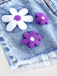 SHEIN 女嬰花卉刺繡藍色牛仔短褲，女童春夏休閒度假鄉村波希米亞風穿搭，電音節牛仔短褲 - 淺色水洗藍 - 查看 3