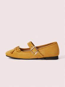 CUCCOO DOLLMOD Mocasines planos casuales con puntera redonda, suela blanda, tira de ante, bloqueo de color, decoración de remache metálico y lazo de ballet para mujer, zapatos de primavera para vacaciones de primavera y Pascua - Amarillo - Ver 7