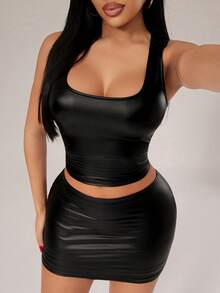 Radiana 女士纯色PU皮革方领露脐背心和紧身迷你裙两件套，时尚性感 - 黑色 - 查看 8