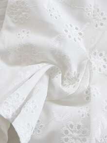 Soleia 女士度假性感V领蕾丝拼接吊带背心，适合假日、约会、下午茶、度假、音乐节、波西米亚风、嬉皮风、西部风等场合，可内穿或外穿，四季皆宜，日常通勤白色娃娃衫蕾丝上衣白色沙滩上衣白色夏季上衣白色镂空上衣情人节性感穿搭灵感，音乐节，休闲度假 - 白色 - 查看 8