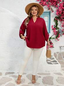 SHEIN CURVE+ Curve 尺码 US22 音乐节、海滨度假、波西米亚风 CURVE PLUS / / 女士纯色深V领卷袖休闲衬衫 - 酒紅色 - 查看 8