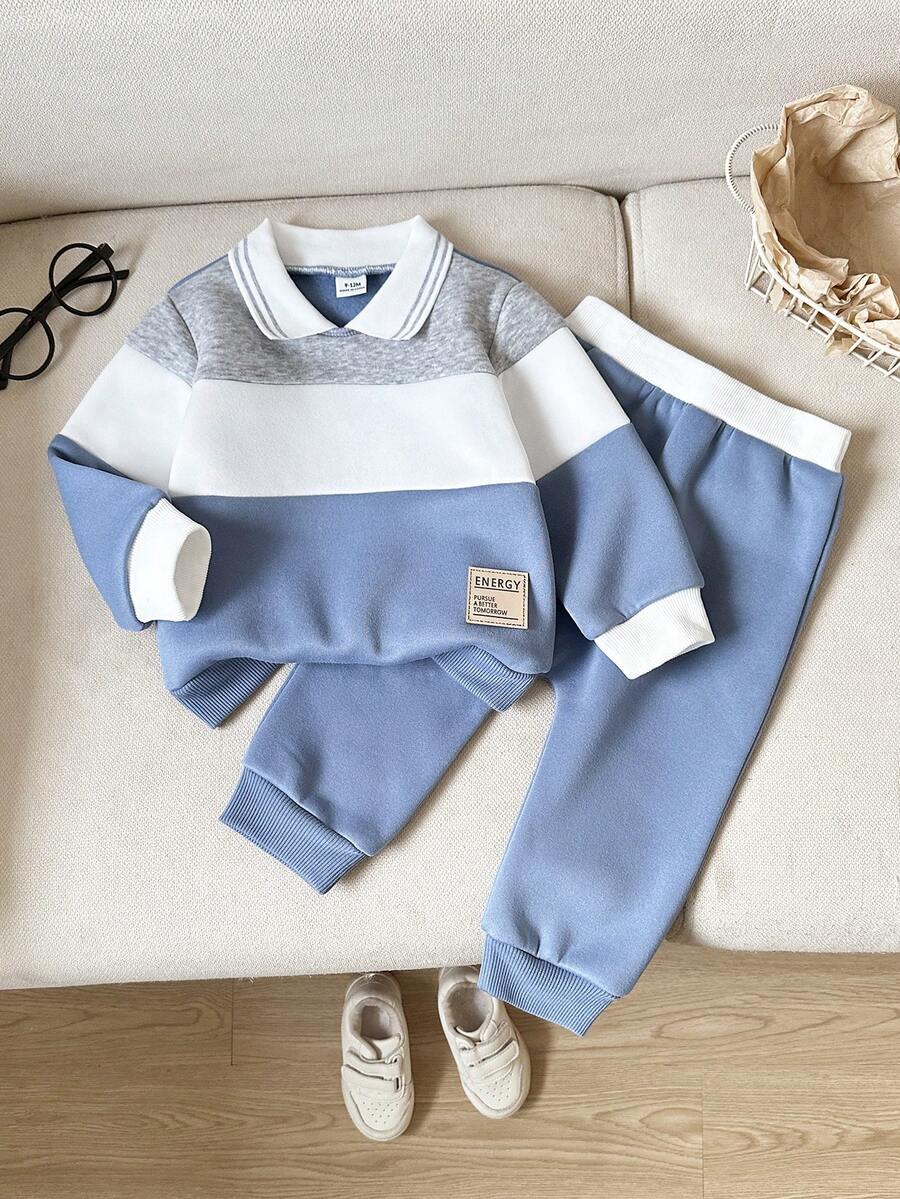 SHEIN Playful Pals Bộ đồ thể thao cho bé trai gồm áo nỉ cổ polo thêu chữ phối màu, kiểu dáng thường ngày, dễ thương và thời trang, phù hợp cho bé mặc đi chơi, chụp ảnh, dự tiệc vào mùa thu/đông. - Màu xanh lam - Xem 1