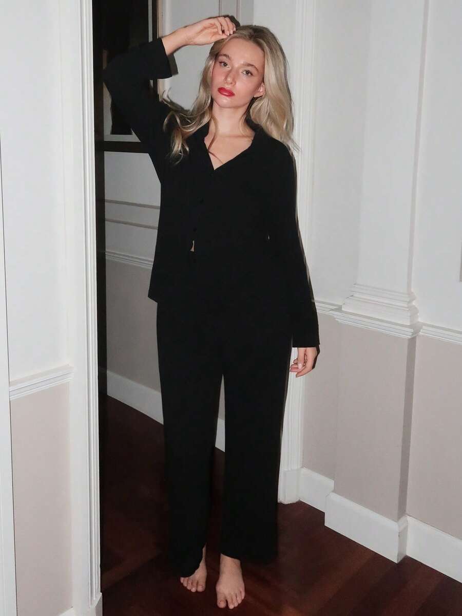 Turnttoni Leisure Stretchy Comfy Ladies' Casual Homewear Lounge Set , Black Holiday Season Cozy Outfit, Fall Winter Clothes - Black - View 1