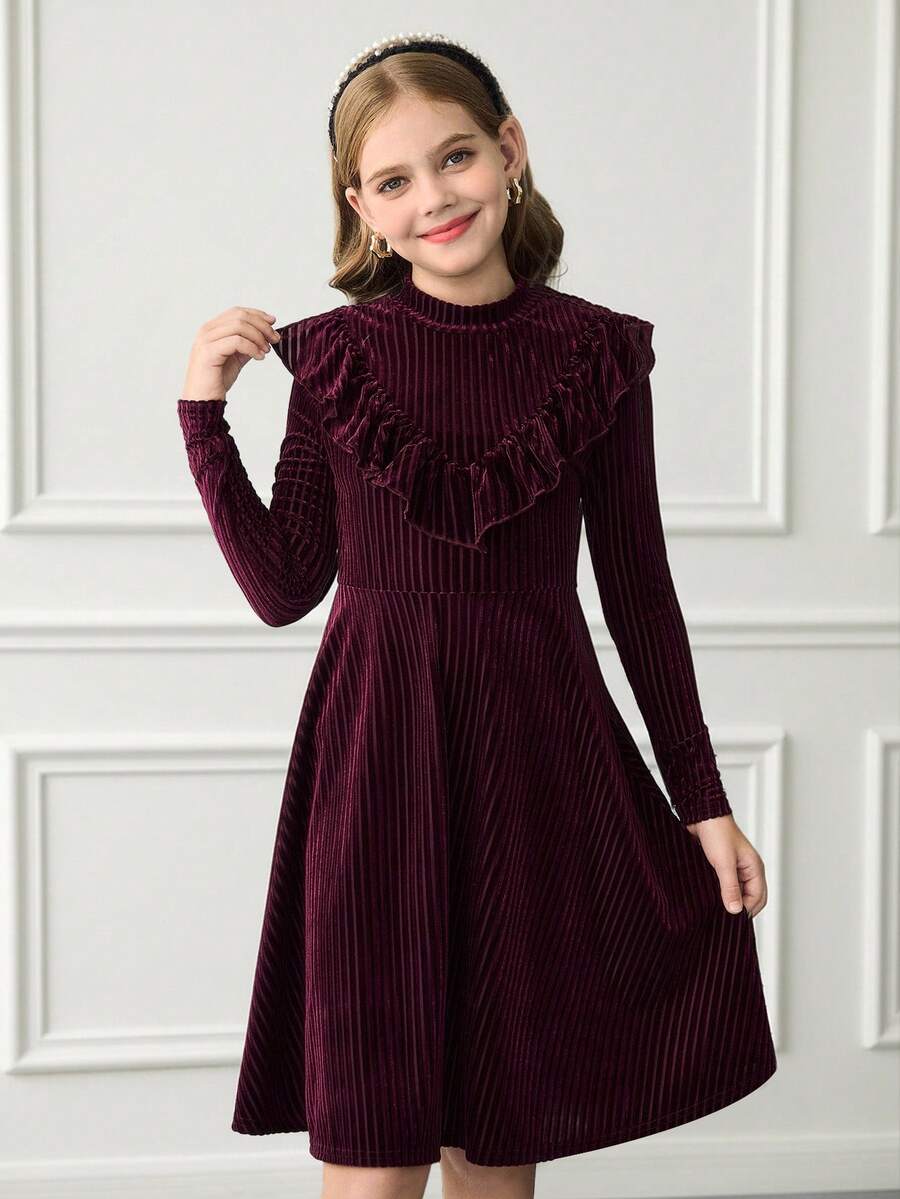 SHEIN Serisse Kids 女童条纹天鹅绒 A 字裙,优雅长袖蛋糕裙,适合生日派对、度假,非常适合秋冬季休闲日常穿着和上学日常穿着,适合圣诞节、母女搭配 - 酒紅色 - 查看 1