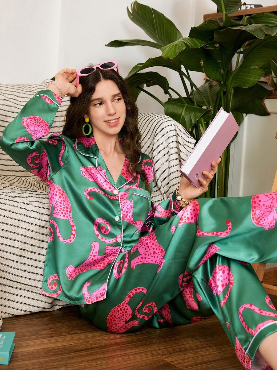 Chillnights Bộ đồ ngủ cardigan satin in họa tiết da báo phối màu trẻ trung dành cho nữ - Nhiều màu - Xem 1