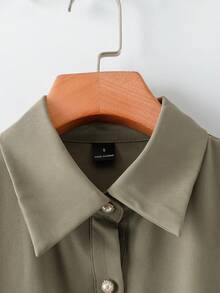 Modelyn 女士优雅通勤花卉刺绣二合一衬衫 - 綠色 - 查看 5