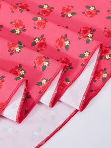 SHEIN 一件 Chelsea Crush 女童印花泡泡袖 A 字连衣裙，卡通印花，镂空荷叶边装饰，附赠迷你斜挎包，适合春夏休闲穿着。 - 彩色 - 查看 8