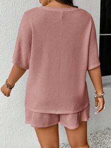 SHEIN Frenchy Bộ đồ 2 món cỡ lớn, màu trơn, mùa hè, kiểu áo thun và quần short, thích hợp cho kỳ nghỉ. - Hồng - Xem 2