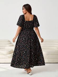 Solflare Đầm ngắn tay cổ vuông in hoa cỡ lớn - Nhiều màu - Xem 4