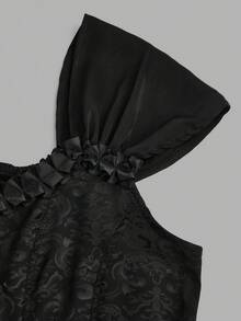 Sweetra French Lace Patchwork Sexy Camisole, Slim Fit Spaghetti Strap Tank Top, Spring/Summer - Black - View 4