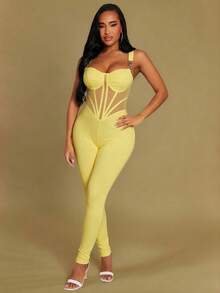 Radiana Bộ jumpsuit dài ôm sát cơ thể màu vàng nhạt, co giãn cao, không lưng, thích hợp cho khách mời dự đám cưới mùa xuân/hè hoặc ngày Valentine, trang trí bằng kim loại. - Màu vàng ngỗng - Xem 3