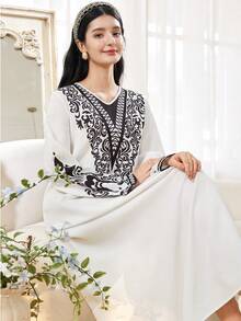 Sparklyn 少女V领长袖华丽黑色阿拉伯传统卷轴图案连衣裙 - 彩色 - 查看 3