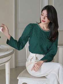 DAZY Áo thun nữ thanh lịch màu trơn, chất liệu vải dệt, cổ tròn, tay phồng, đính cườm, thích hợp cho mùa thu. - Màu xanh lá cây đậm - Xem 5