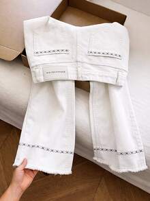 GlowEve Women's Casual Vacation Style Frayed Hem Loose Wide Leg Jeans, Belt Not Included - White - View 5