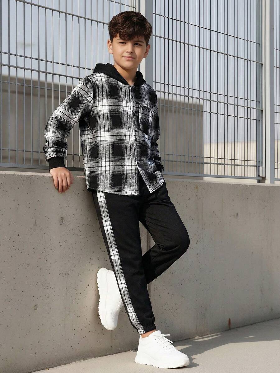 SHEIN Vacaura Tween Boy 1 件格子印花纽扣前连帽衬衫和 1 件运动裤 - 黑與白 - 查看 1
