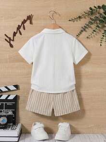 2 piezas Conjunto de top de manga corta con cuello mao y pantalones cortos de color azul y blanco sólido para niño pequeño, adecuado para fiesta de cumpleaños, bautizo, celebración del 1er cumpleaños, fiesta de noche, actuación, boda y otras ocasiones - Multicolor - Ver 2