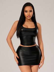 Radiana 女士纯色PU皮革方领露脐背心和紧身迷你裙两件套，时尚性感 - 黑色 - 查看 4