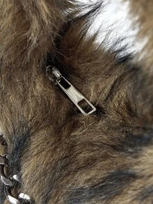 ROMWE Grunge Punk 2000s Style Women Shoulder Bags,Punk  Rivet Biker Bags,Fur Purse ,Autumn & Winter Wallets, Hobo Handbag(Random Pattern) , Goth - 棕色 - 查看 12