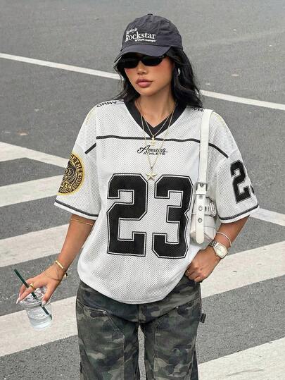 Teen Girls White V-Neck Cropped T-Shirt, Loose Short Sleeve Contrast Color T-Shirt, Suitable For Spring/Summer Street, All-Match Everyday, Sports, Back To School, Vacation, School Style, Easter, Music Festival, Graduation, Family Gathering Women Jersey Summer T Shirt Teen Streetwear Girl Girl Jersey Oversized Girls T Shirt Summer Streetwear Top Oversized T-Shirt Summer Mesh Jersey