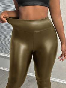 Slaydiva 街头风高腰紧身打底裤 - 軍綠色 - 查看 3